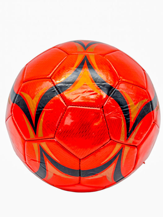 Balón de fútbol en tonos metálicos el accesorio perfecto para destacar en el campo con estilo y rendimiento superior colores varios