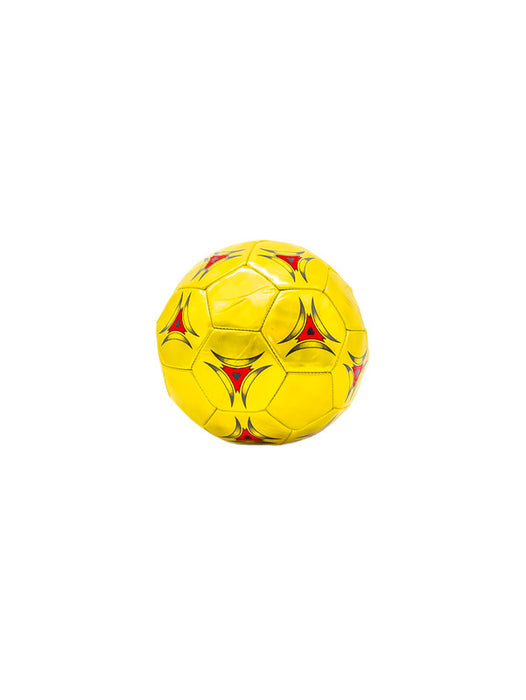 Balón de fútbol en tonos metálicos el accesorio perfecto para destacar en el campo con estilo y rendimiento superior colores varios