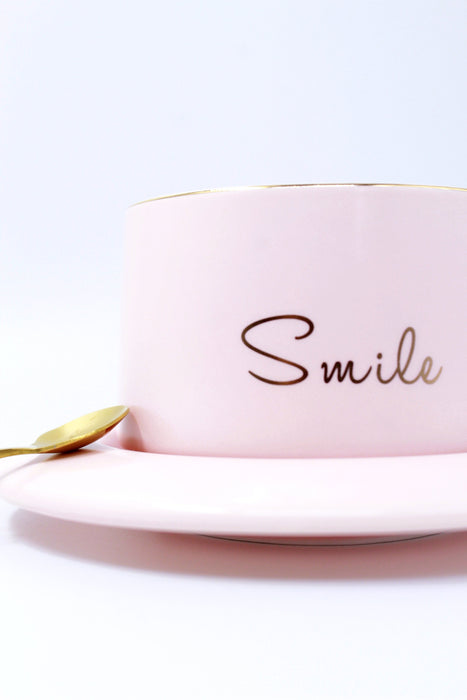 Taza de ceramica con plato y cuchara diseño smile colores varios para cafe