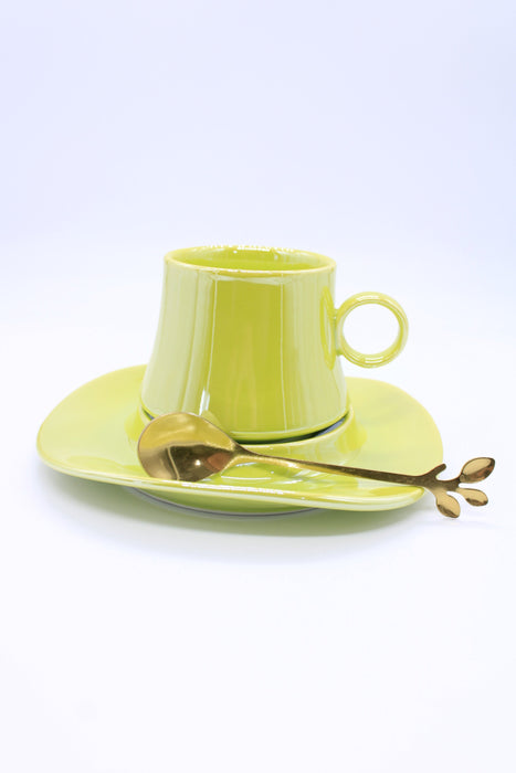 Taza de ceramica para cafe con plato y cuchara incluidos colores varios diseño vintage