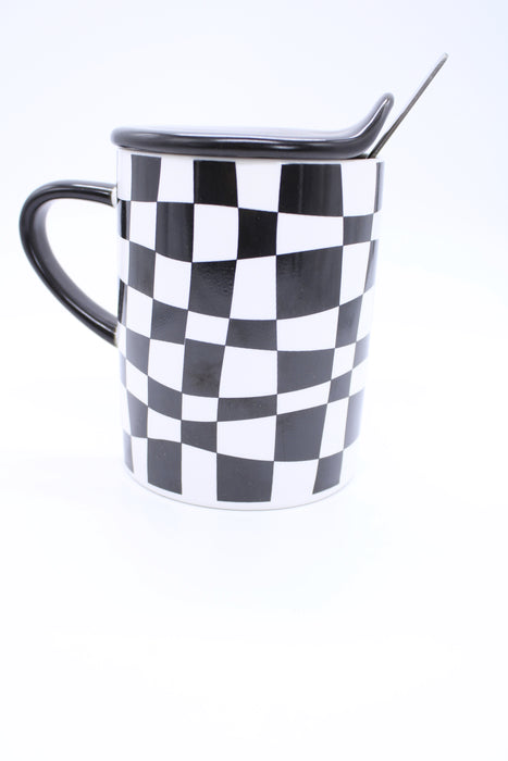 Taza de cerámica a cuadros en color blanco y negro diseño juego de ajedrez incluye tapa y cuchara