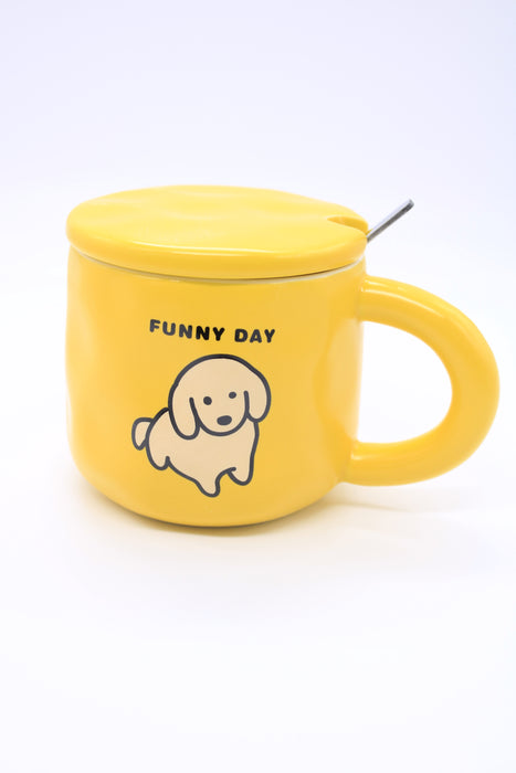 Taza de cerámica con tapa y cuchara diseño pequeños perros en colores varios