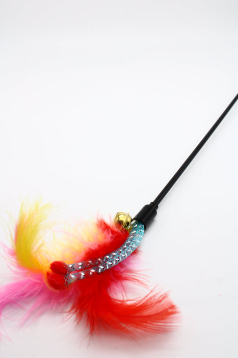 Juguete interactivo para gatos con plumas y cascabel multicolor 1 pieza.