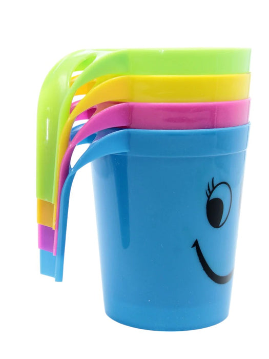 Paquete de 4 tazas de plastico con diseño de caritas de emoji en multicolor y amarillo