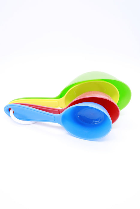 Set de tazas medidoras de plastico con mango para mayor estabilidad colores varios