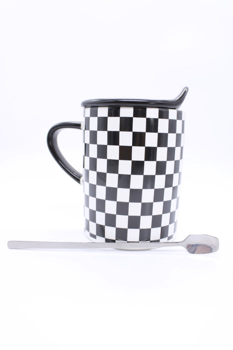 Taza de cerámica a cuadros en color blanco y negro diseño juego de ajedrez incluye tapa y cuchara