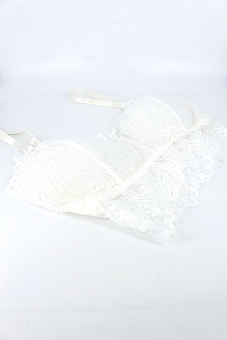 Bralette de encaje con tirantes delgados ajustables para todo tipo de cuerpos colores varios