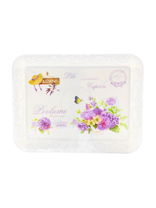 Charola rectangular de melamina con elegante diseño repujado en las orillas y delicados motivos florales en el centro