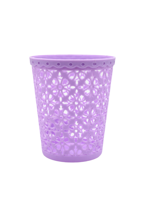 Canasta multiusos con un estilo de vaso y un diseño floral en colores varios