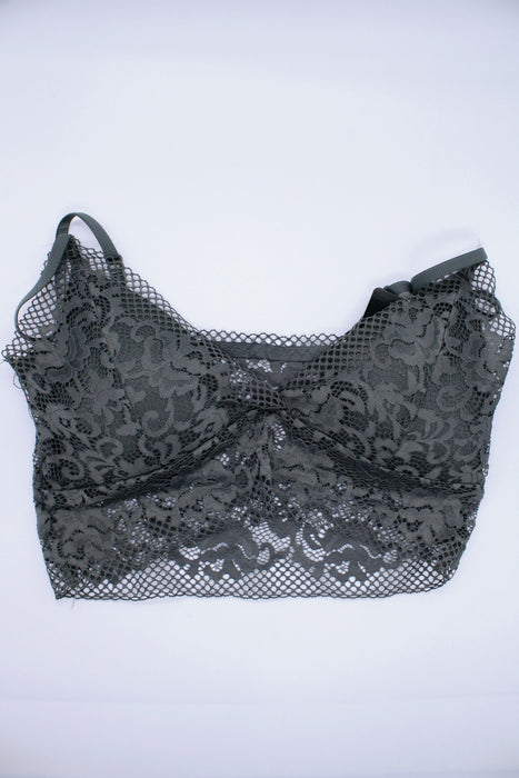 Bralette de encaje con cuello en V y tirantes delgados ajustables en diferentes colores 1 pieza