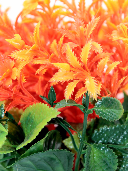 Planta decorativa con flores y maceta  para aportar color y frescura a tu espacio colores varios