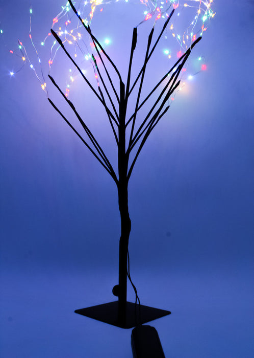 Árbol decorativo estilo ramas secas con luces led para crear ambientes acogedores y festivos