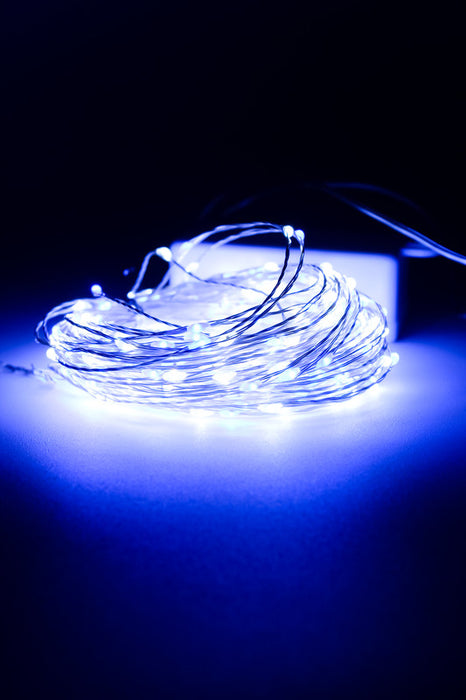 Serie de 300 luces led estilo alambre de cable transparente en tonalidad azul con blanca de 15 metros para decoracion de navidad