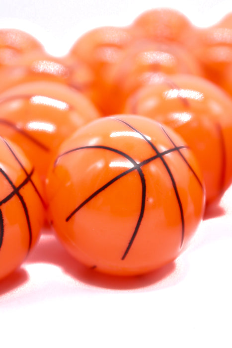 Bote de 60 sacapuntas con diseño de balón de baloncesto color naranja